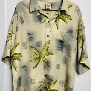 TOMMY BAHAMA 100% Silk Hawaiian Shirt